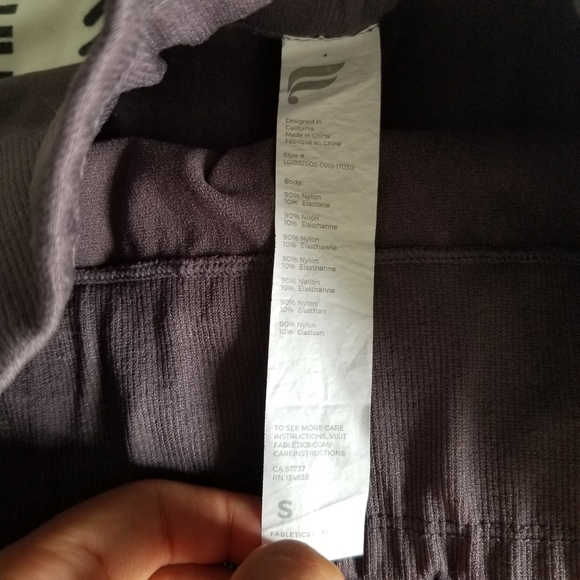 Fabletics Seamless Sculpknit Leggings Small - Picture 8 of 9